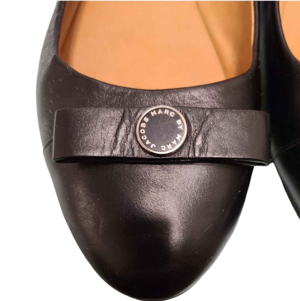 Marc by Marc Jacobs Logo Disc Ballerines- black-size 10